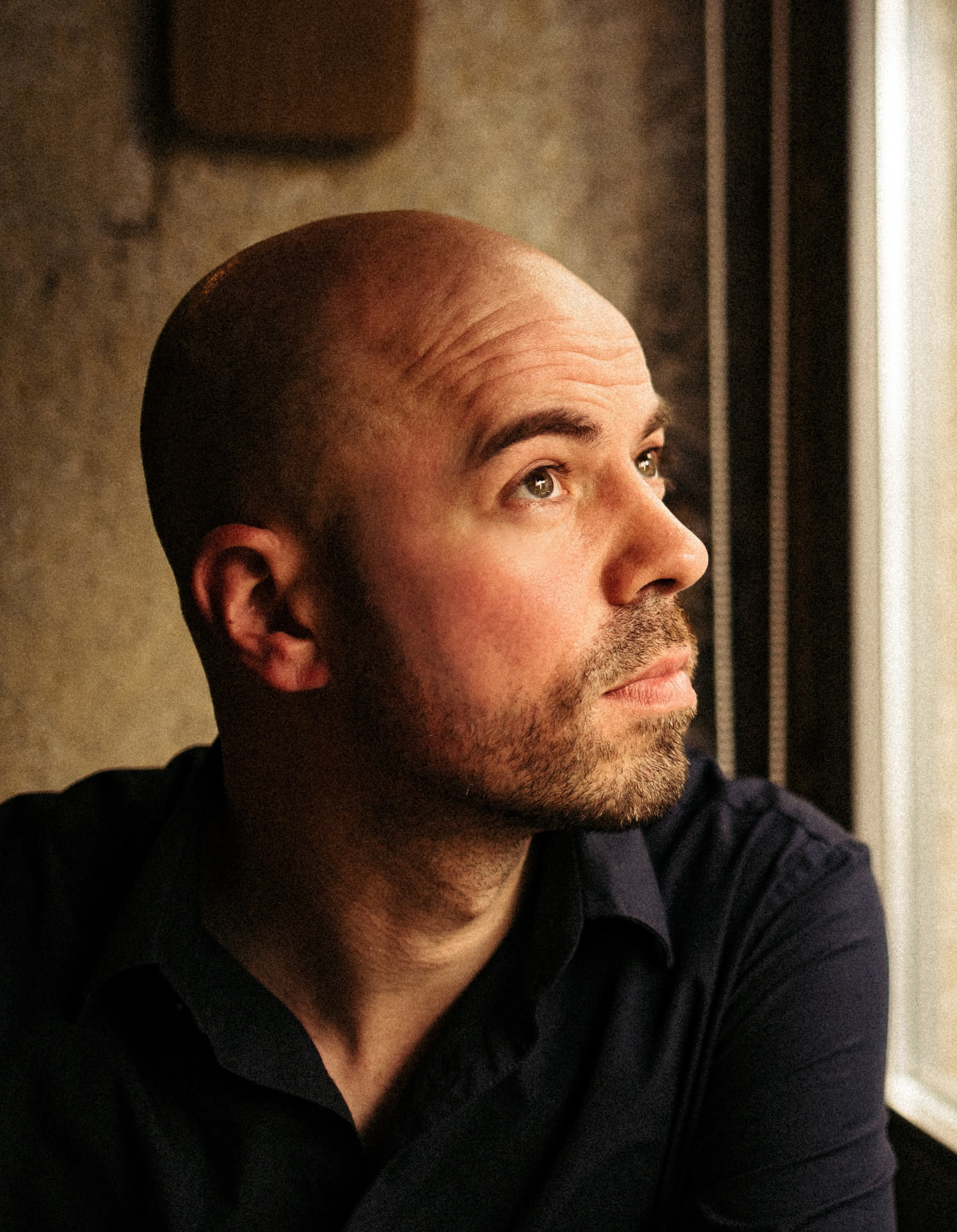 Portrait of Stevan Lazic, founder of FLTRBNK